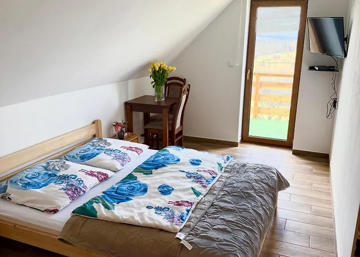 Pod Lachowym Groniem בית נופש *