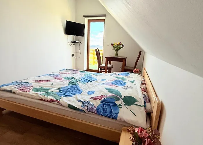 Pod Lachowym Groniem בית נופש *